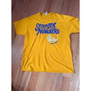 2015-16 Golden State Warriors Official NBA Team Signature T-shirt XL